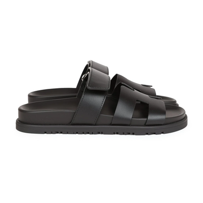 NEW HERMÈS CHYPRE SANDAL BLACK