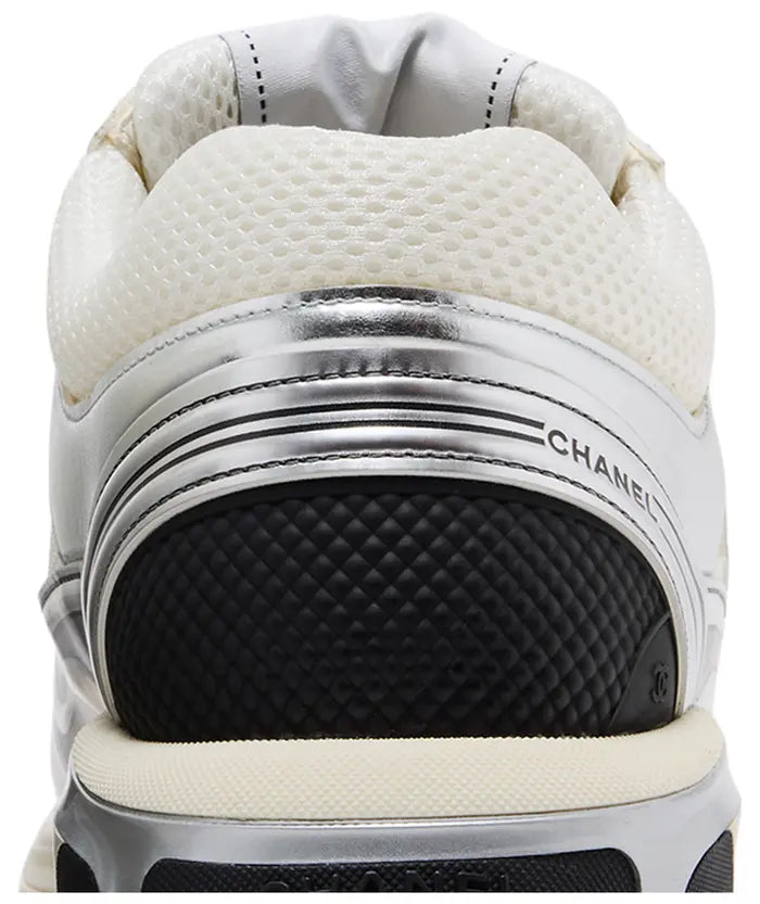Chanel CC Logo Sneaker 'White Silver'
