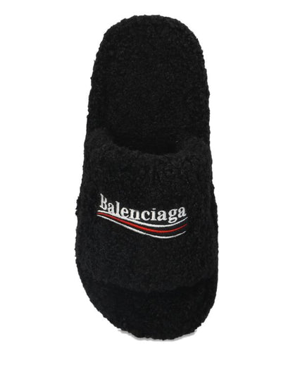 Balenciaga
logo-embroidered platform sandals