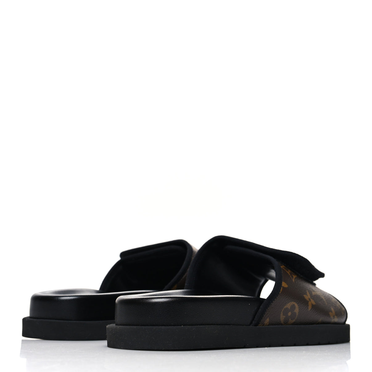LOUIS VUITTON
Monogram Mens Miami Mule 9 Black