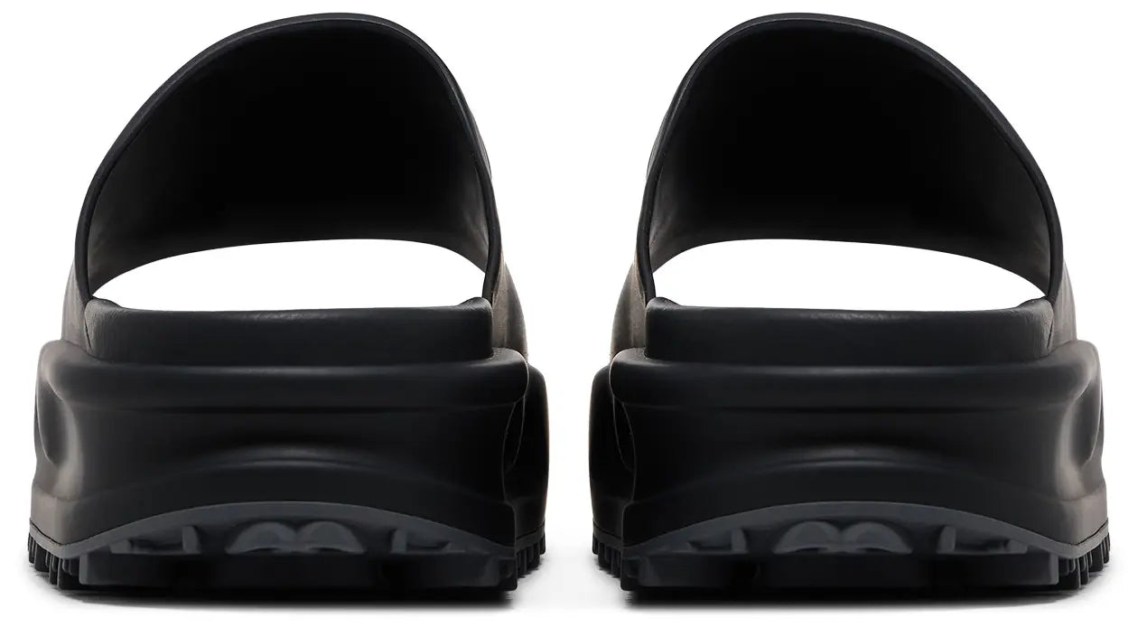 GucciInterlocking G slide sandal 'Black Rubber'