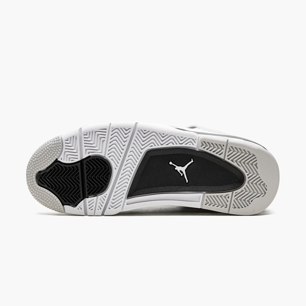 Air Jordan 4 Retro “Military Black