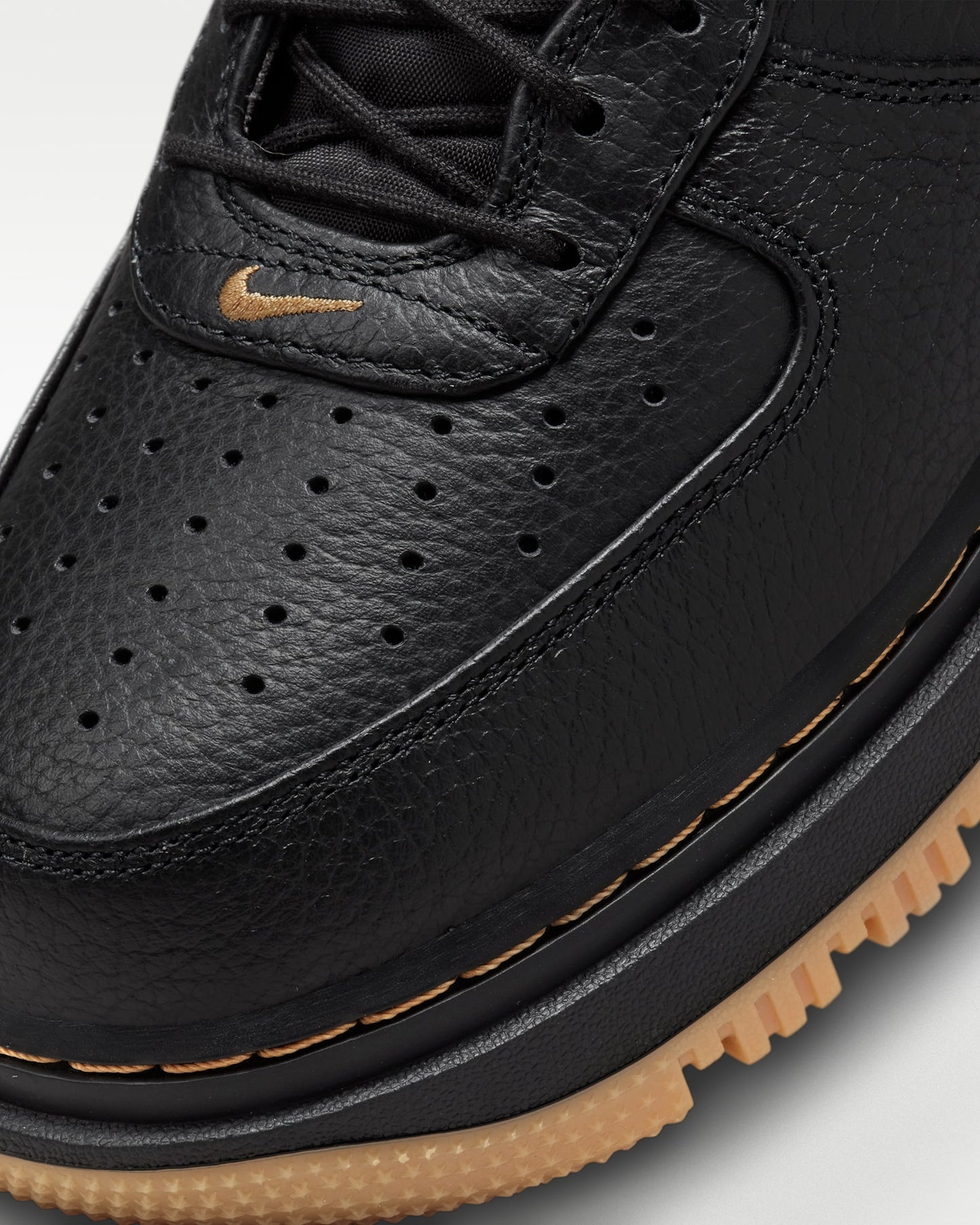 Nike Air Force 1 Luxe