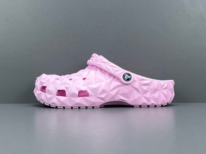 Crocs Classic Geometric Clog