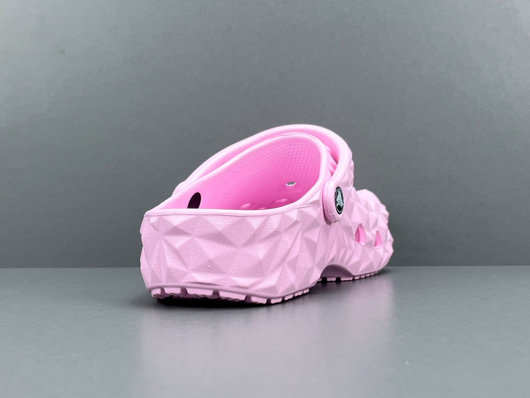Crocs Classic Geometric Clog