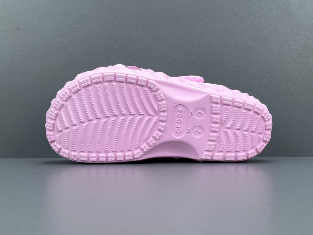 Crocs Classic Geometric Clog